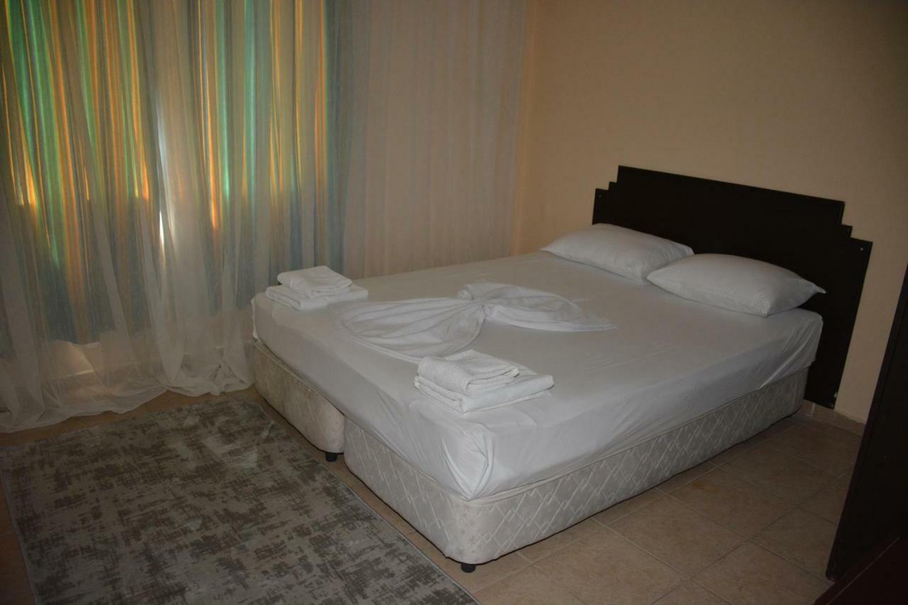 Bahçelı Famıly Otel Antalya Extérieur photo