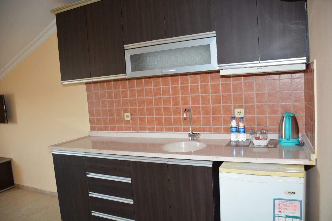Bahçelı Famıly Otel Antalya Extérieur photo