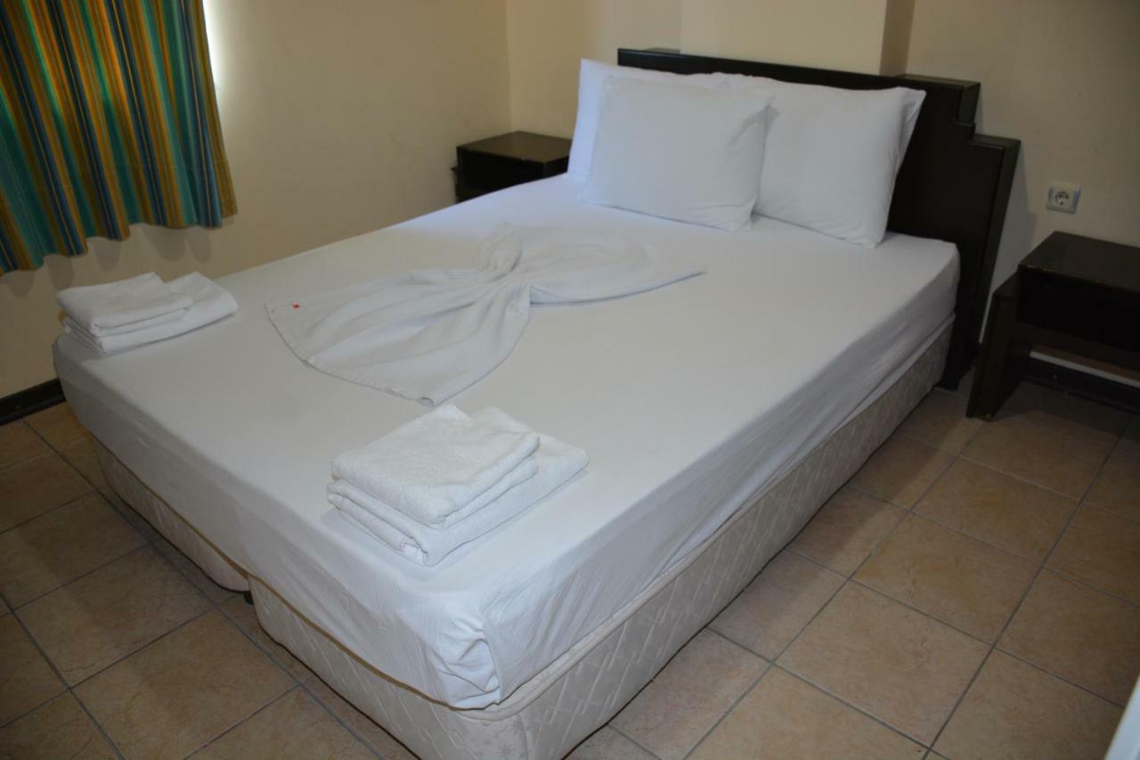 Bahçelı Famıly Otel Antalya Extérieur photo