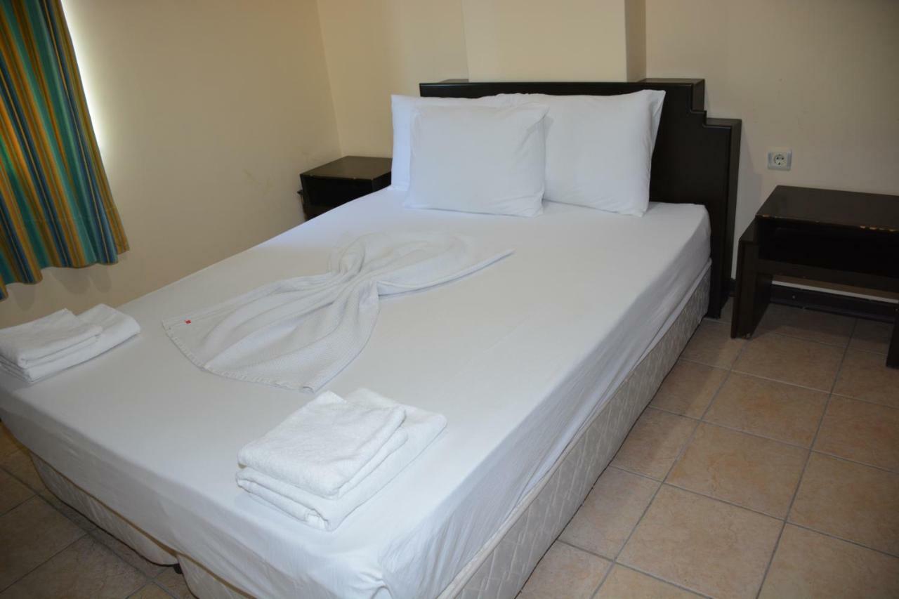 Bahçelı Famıly Otel Antalya Extérieur photo